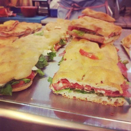 Pane Amore e Fantasia